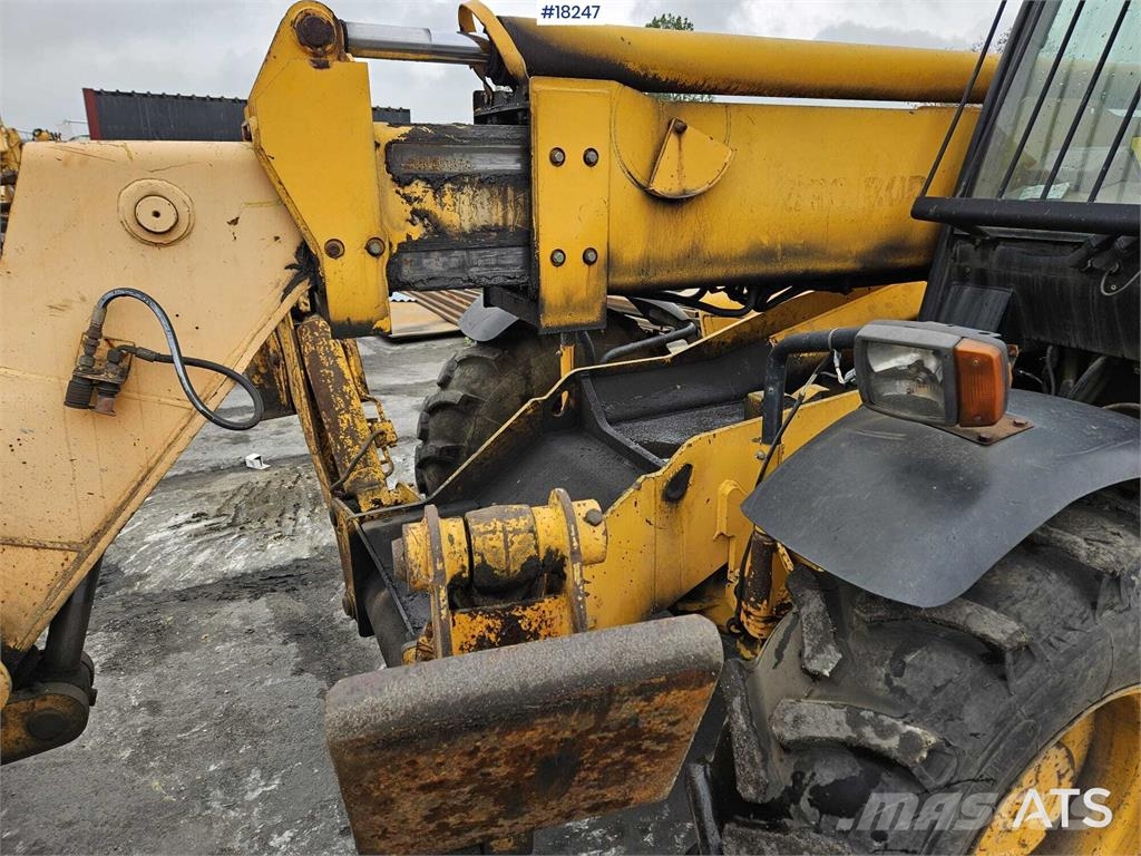JCB 532-120 Cargadoras de ruedas telescópicas
