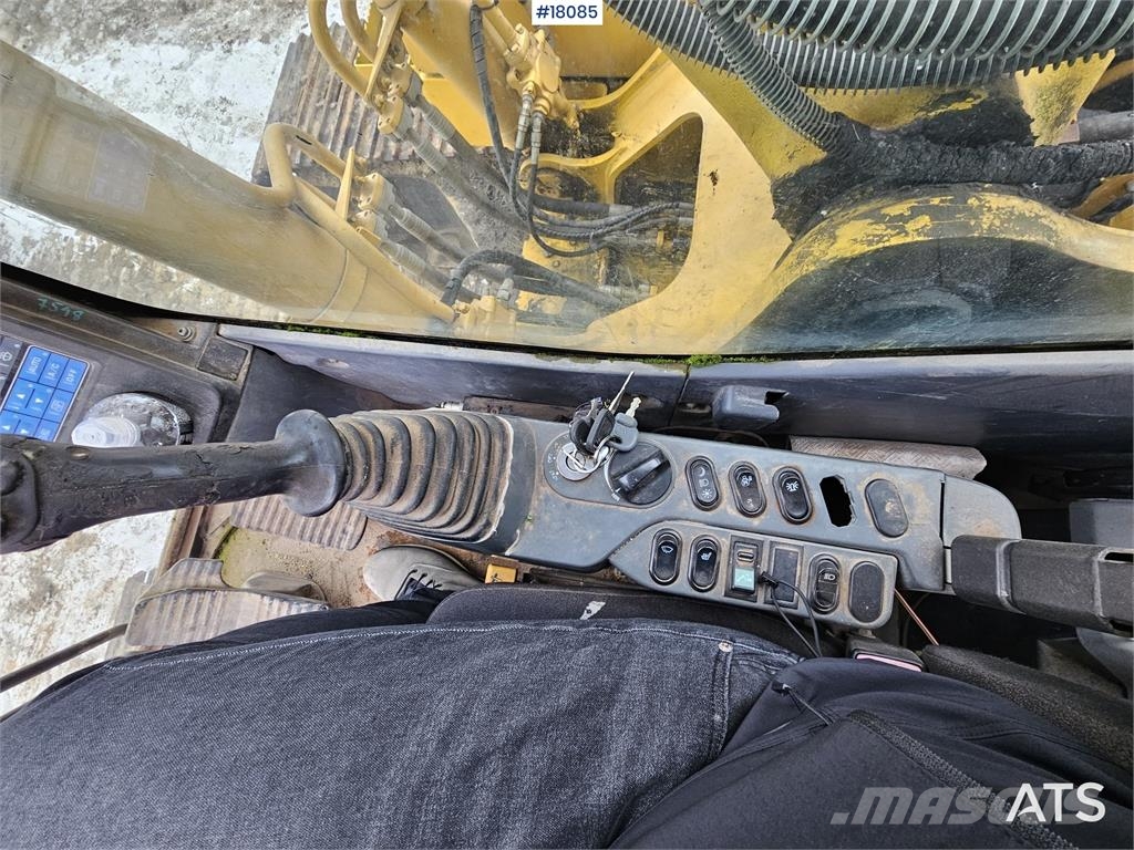 Komatsu PC210LC-8 Εκσκαφείς με ερπύστριες
