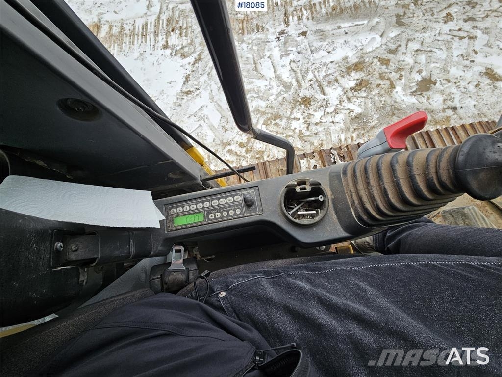 Komatsu PC210LC-8 Εκσκαφείς με ερπύστριες