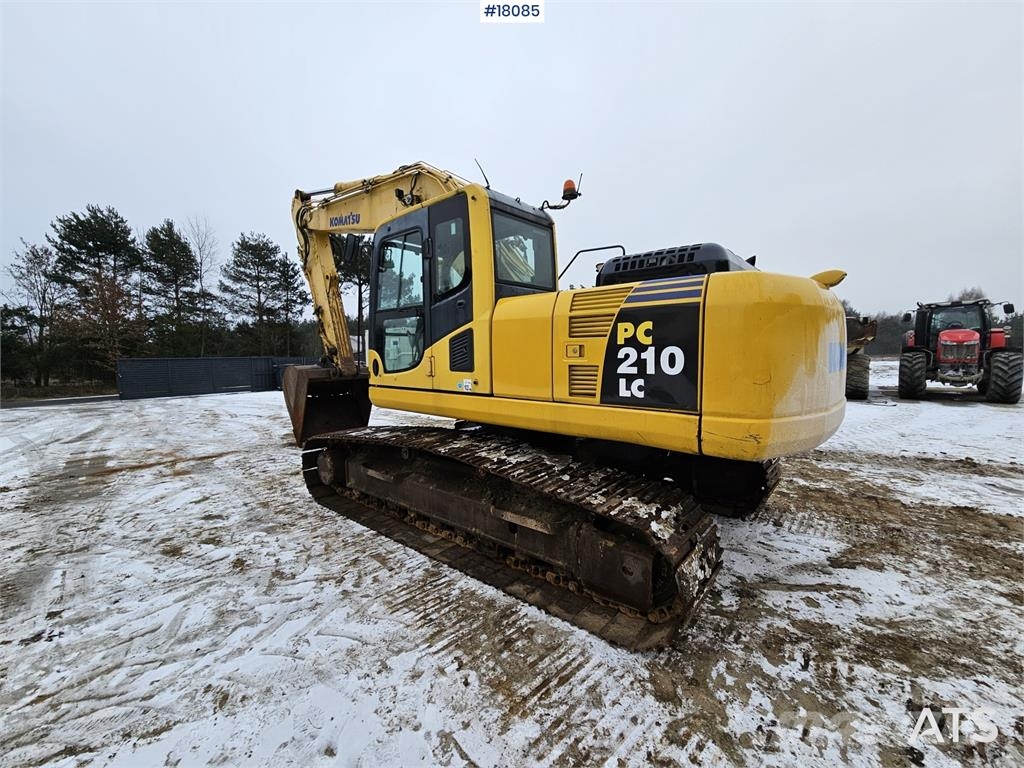 Komatsu PC210LC-8 Εκσκαφείς με ερπύστριες