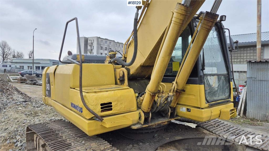 Komatsu PC240LC-8 حفارات زحافة