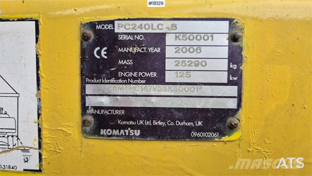 Komatsu PC240LC-8 حفارات زحافة