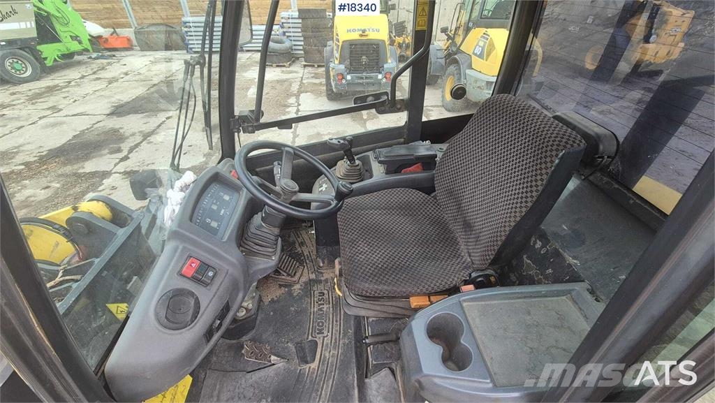 Komatsu WA100M-6 Hjullastare