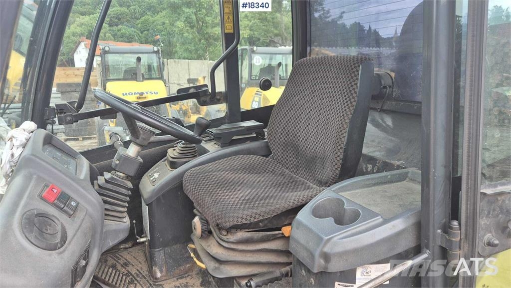 Komatsu WA100M-6 Hjullastare