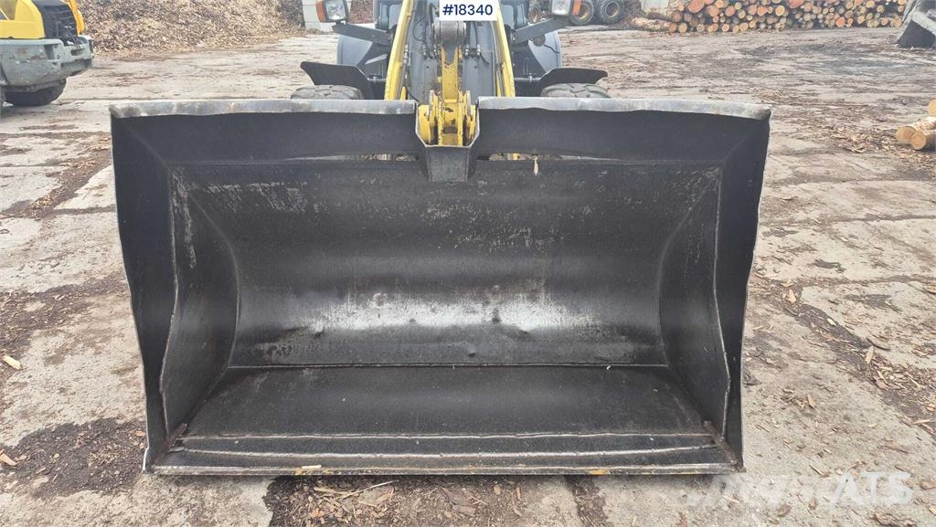Komatsu WA100M-6 Hjullastare