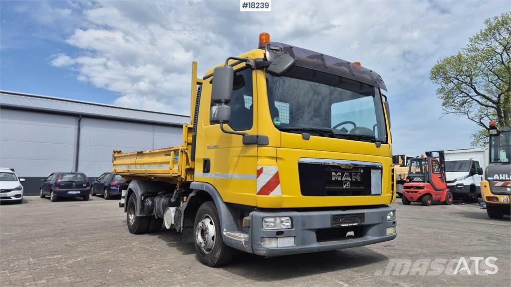 MAN TGL 8.220 Autobasculanta