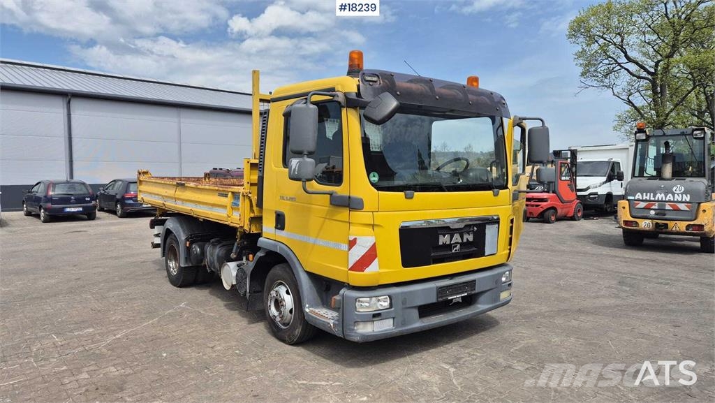MAN TGL 8.220 Autobasculanta