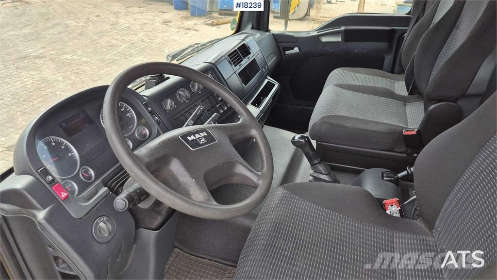 MAN TGL 8.220 Autobasculanta