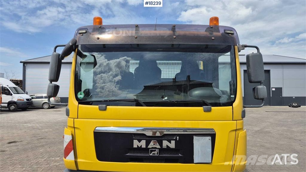 MAN TGL 8.220 Autobasculanta