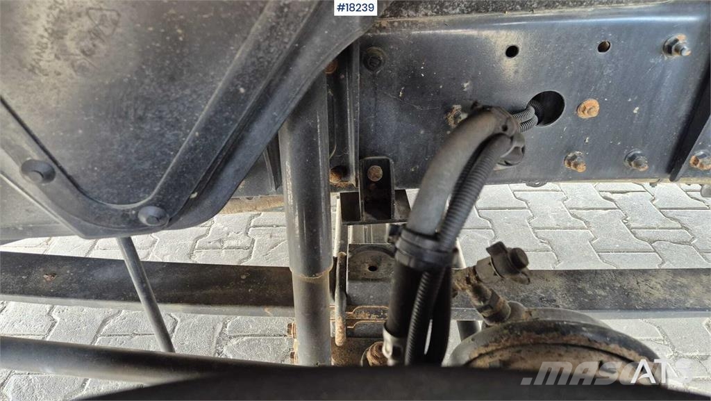 MAN TGL 8.220 Autobasculanta