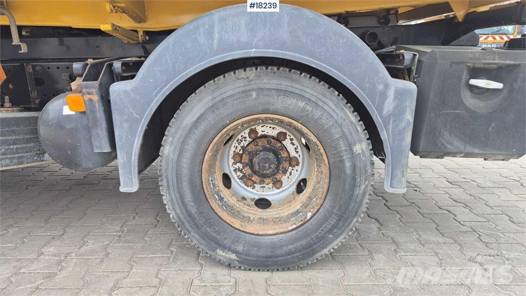 MAN TGL 8.220 Autobasculanta