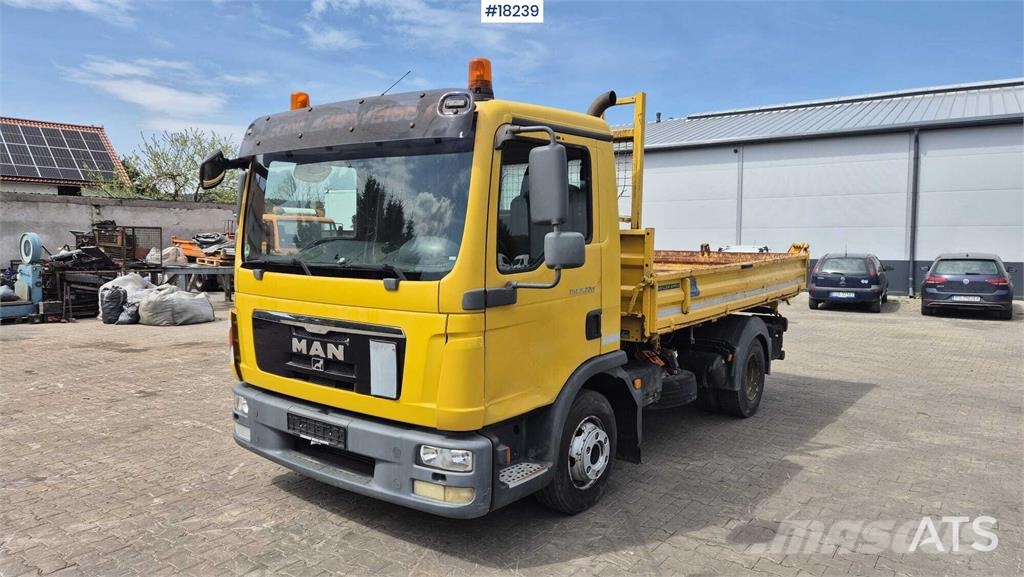 MAN TGL 8.220 Autobasculanta