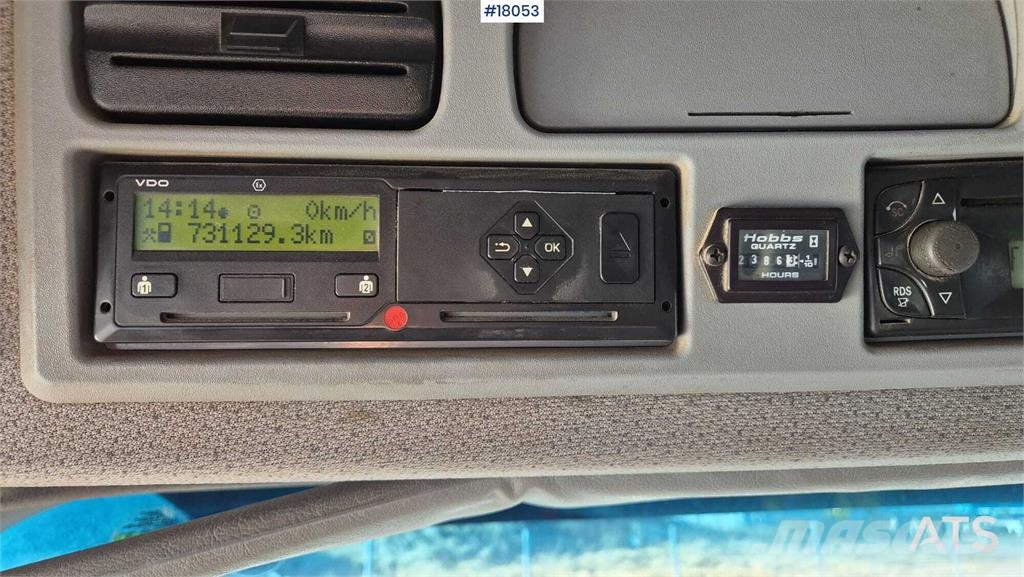 Mercedes-Benz  Camiones bañeras basculantes o volquetes