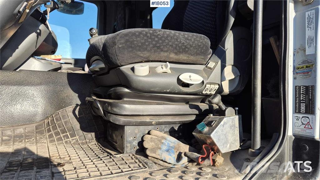 Mercedes-Benz  Camiones bañeras basculantes o volquetes