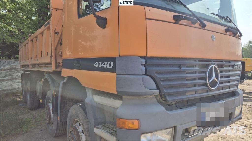 Mercedes-Benz 4140 Camiones bañeras basculantes o volquetes
