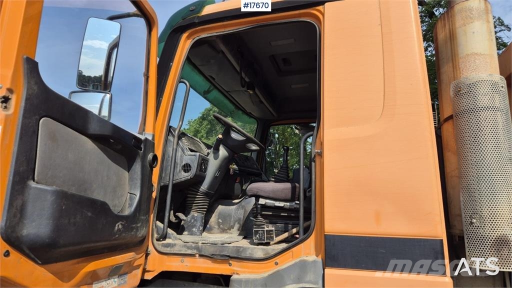 Mercedes-Benz 4140 Camiones bañeras basculantes o volquetes