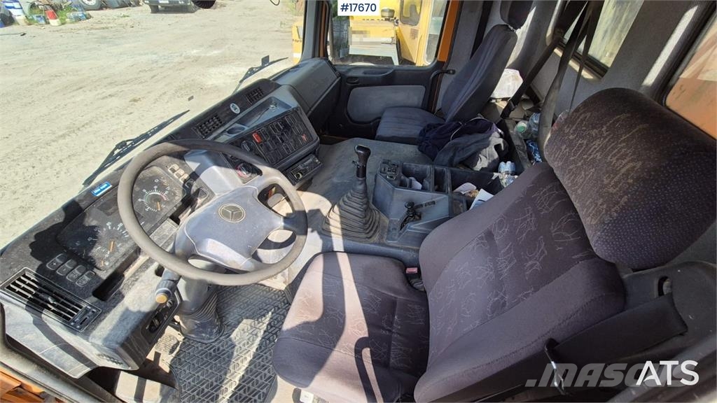Mercedes-Benz 4140 Camiones bañeras basculantes o volquetes