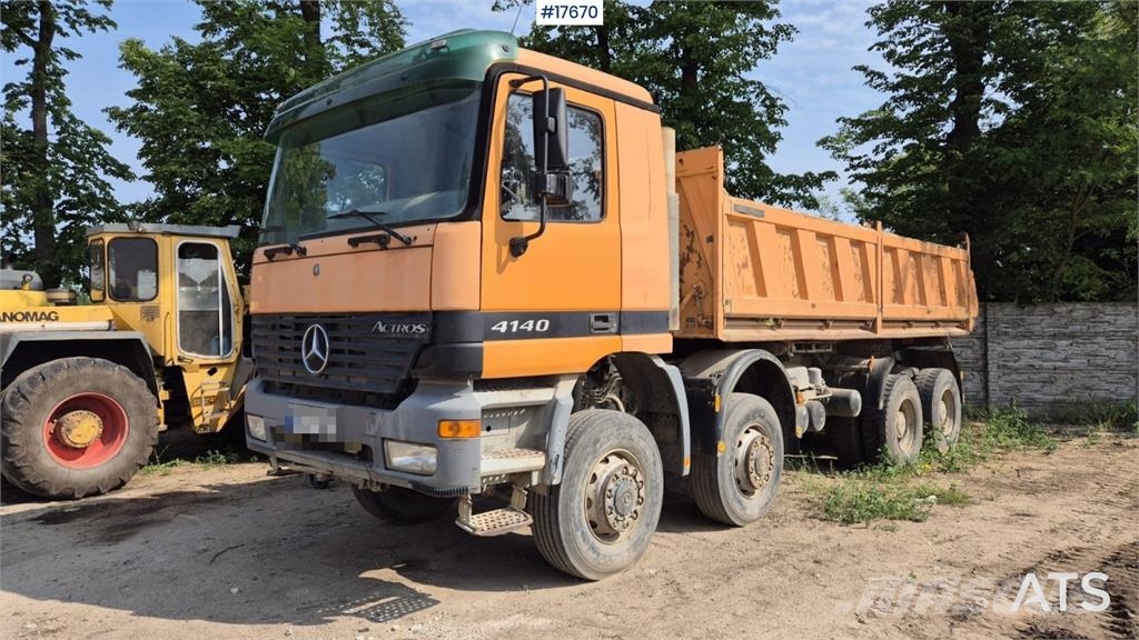 Mercedes-Benz 4140 Camiones bañeras basculantes o volquetes
