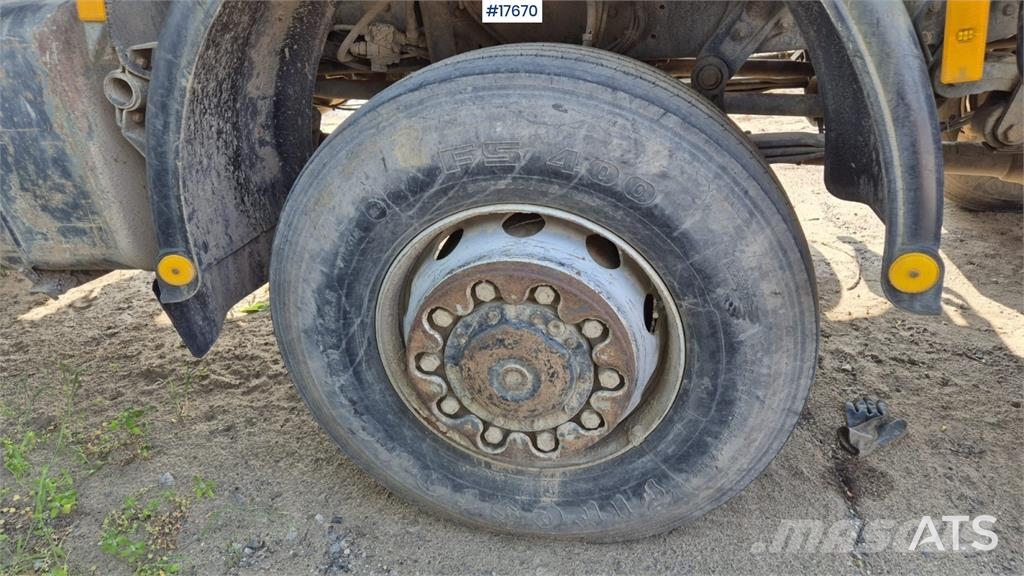 Mercedes-Benz 4140 Camiones bañeras basculantes o volquetes