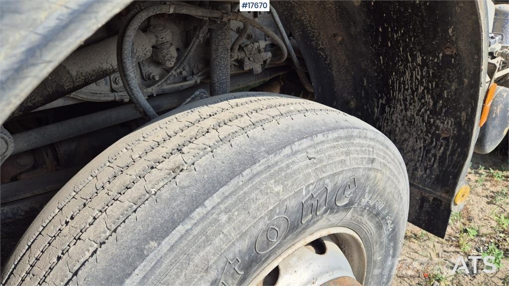 Mercedes-Benz 4140 Camiones bañeras basculantes o volquetes