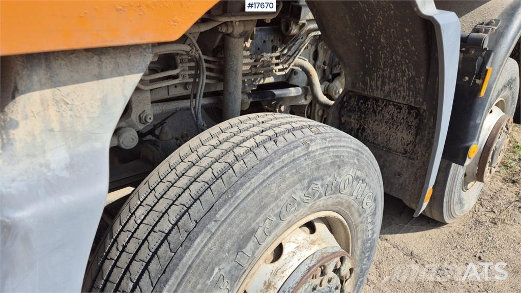 Mercedes-Benz 4140 Camiones bañeras basculantes o volquetes