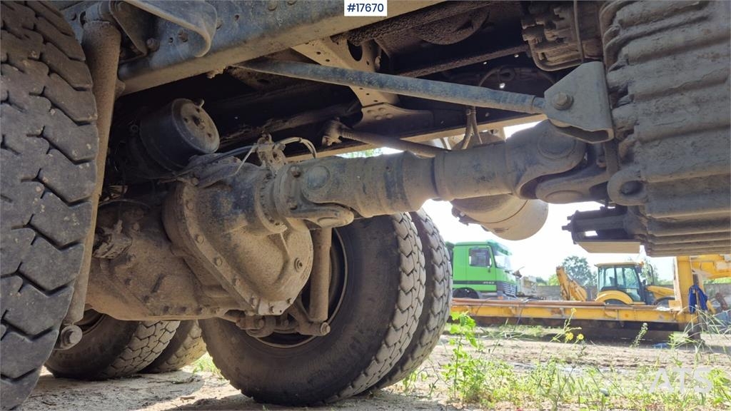 Mercedes-Benz 4140 Camiones bañeras basculantes o volquetes