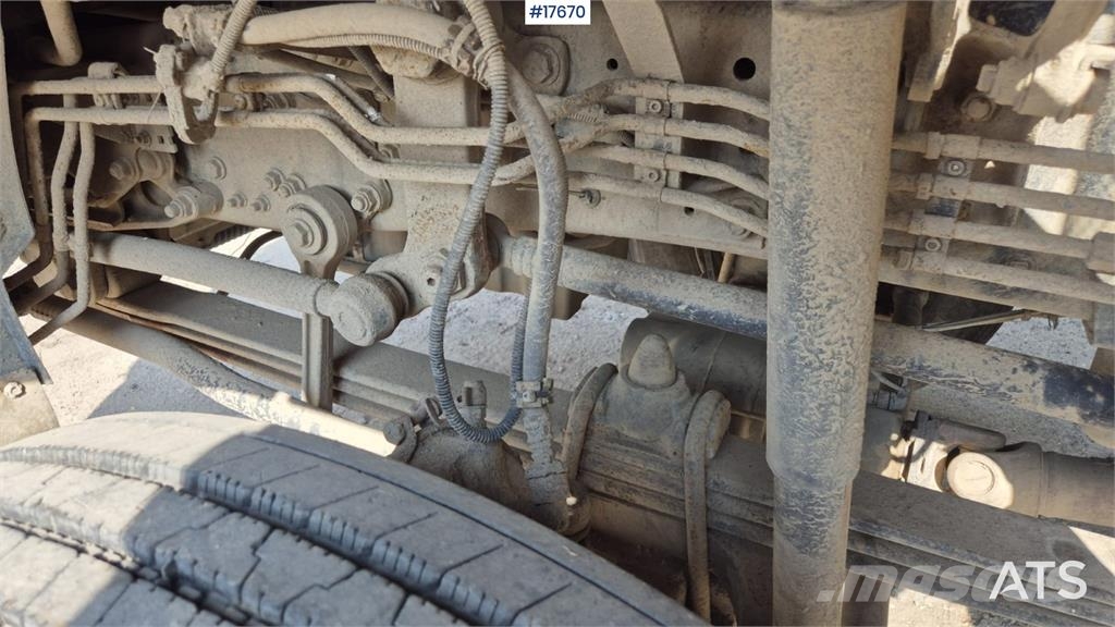 Mercedes-Benz 4140 Camiones bañeras basculantes o volquetes