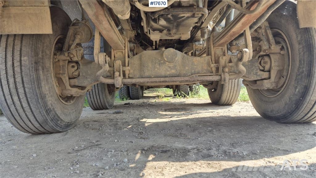 Mercedes-Benz 4140 Camiones bañeras basculantes o volquetes