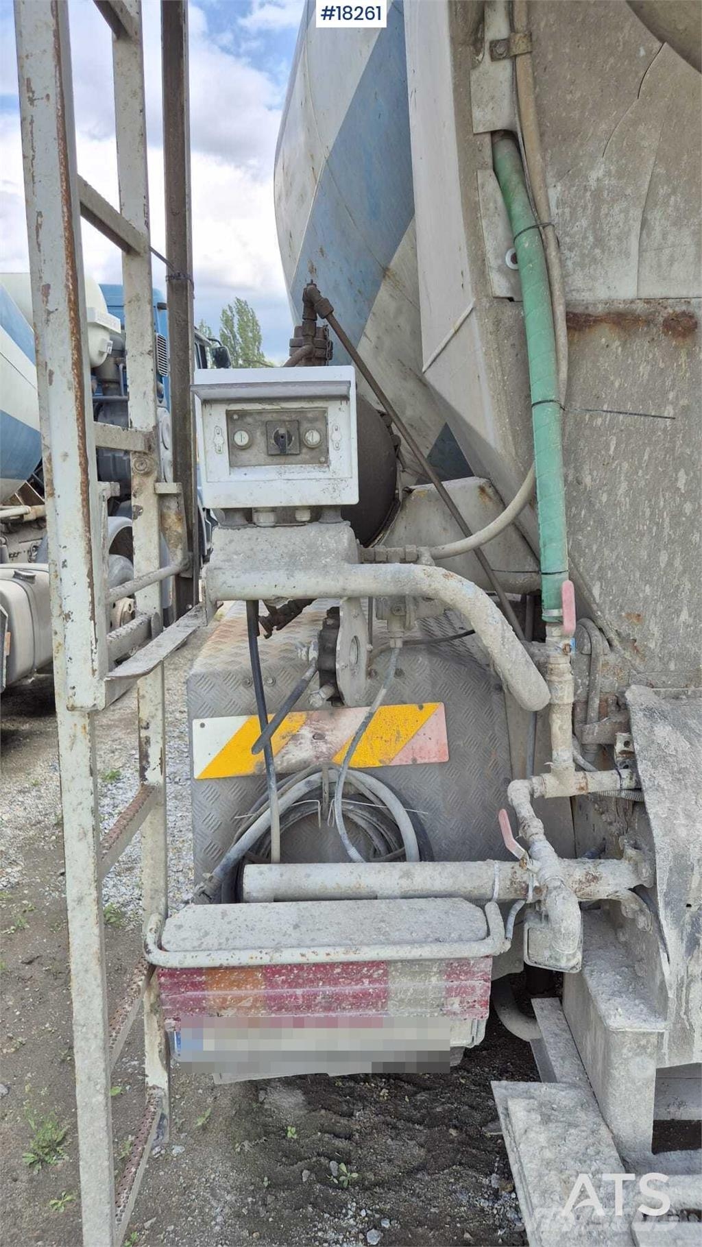 Mercedes-Benz Actros 3236 concrete mixer Camiones hormigonera