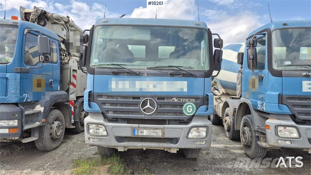 Mercedes-Benz Actros 3236 concrete mixer Camiones hormigonera