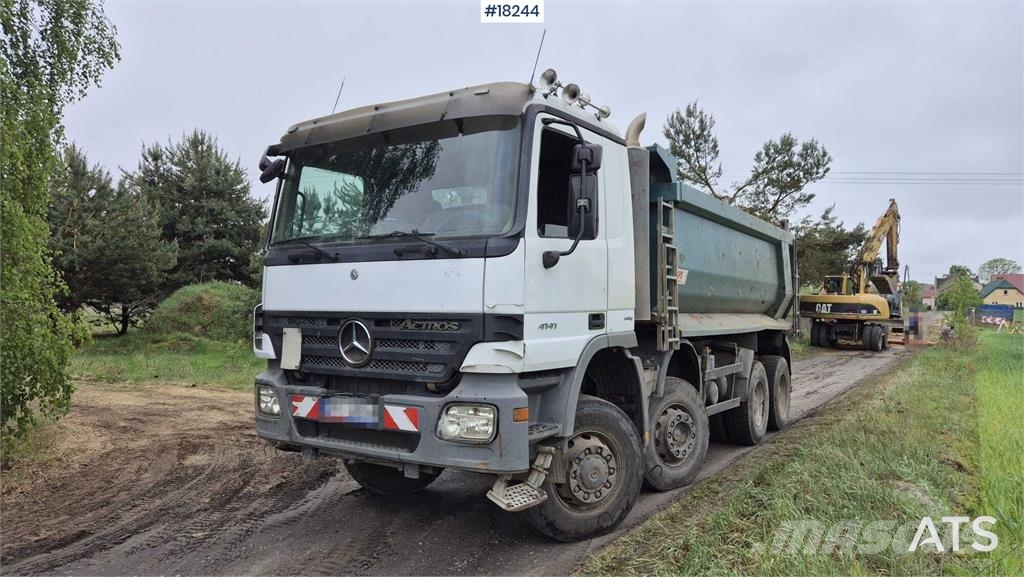 Mercedes-Benz Actros 4141 Camiones bañeras basculantes o volquetes