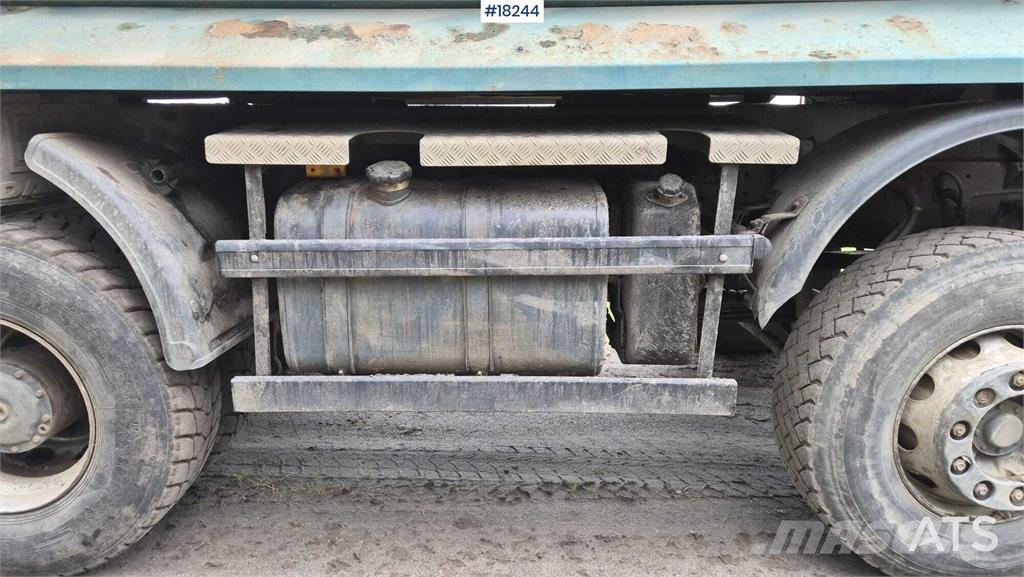 Mercedes-Benz Actros 4141 Camiones bañeras basculantes o volquetes