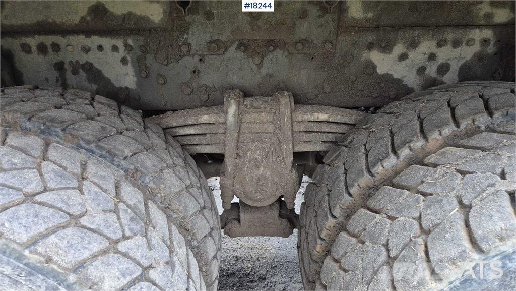 Mercedes-Benz Actros 4141 Camiones bañeras basculantes o volquetes