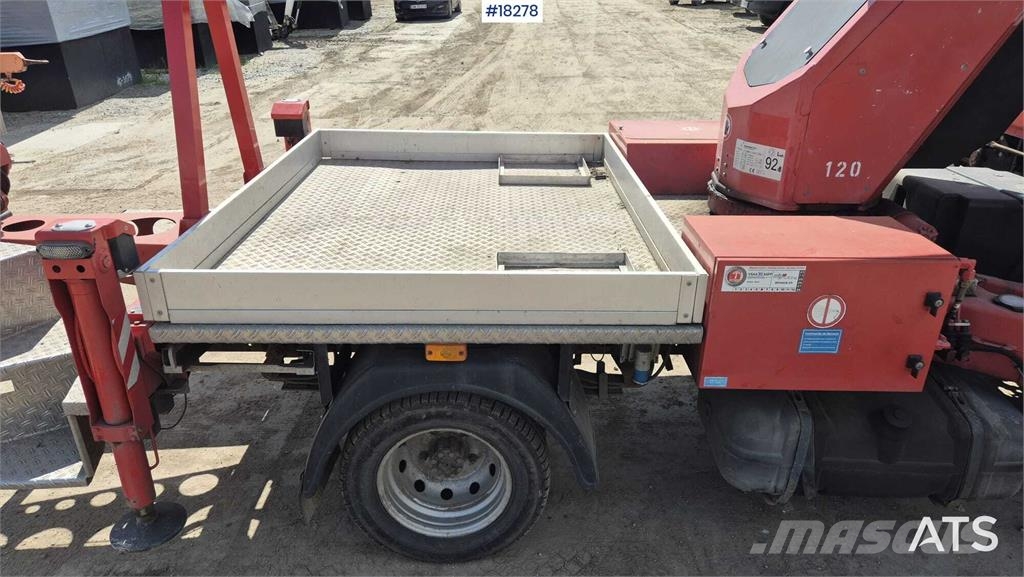 Nissan Cabstar 35.11 Автокранове
