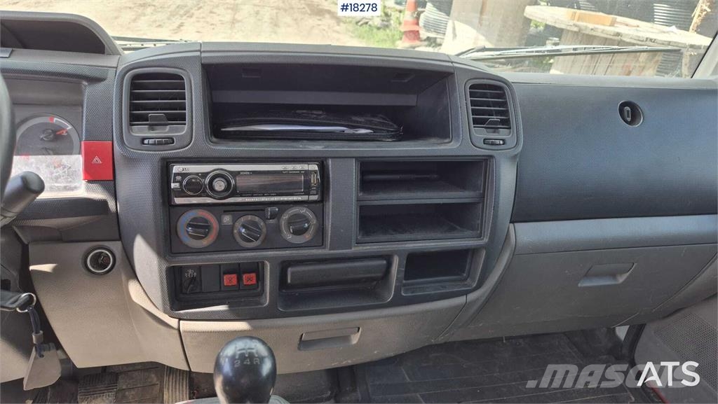 Nissan Cabstar 35.11 Автокранове