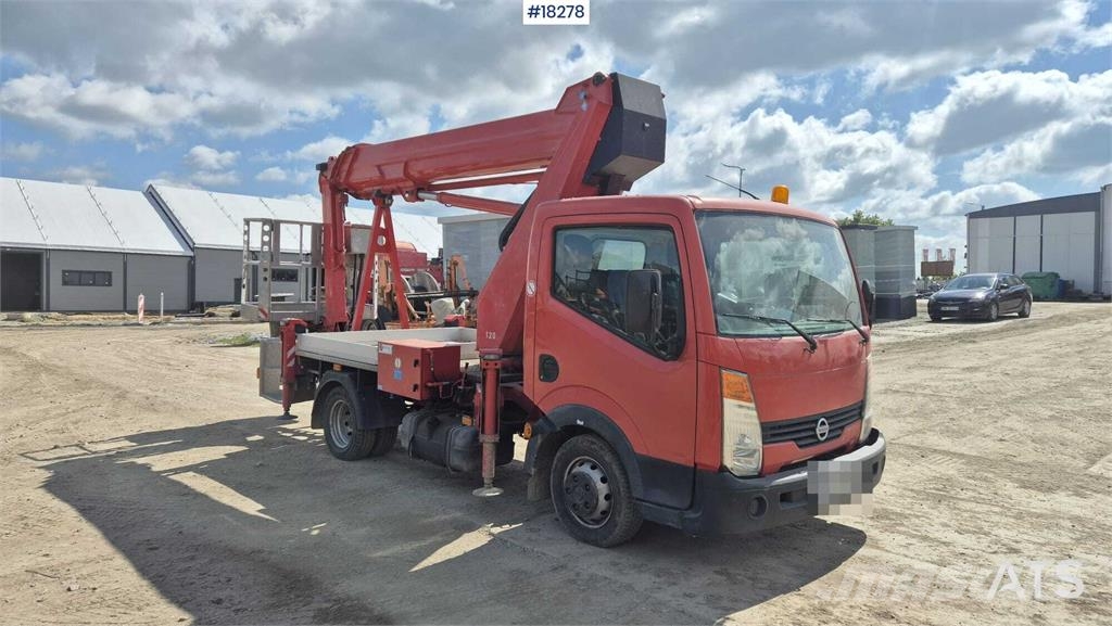 Nissan Cabstar 35.11 Автокранове