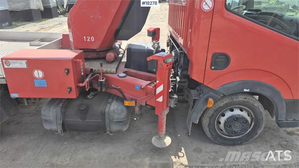 Nissan Cabstar 35.11 Автокранове