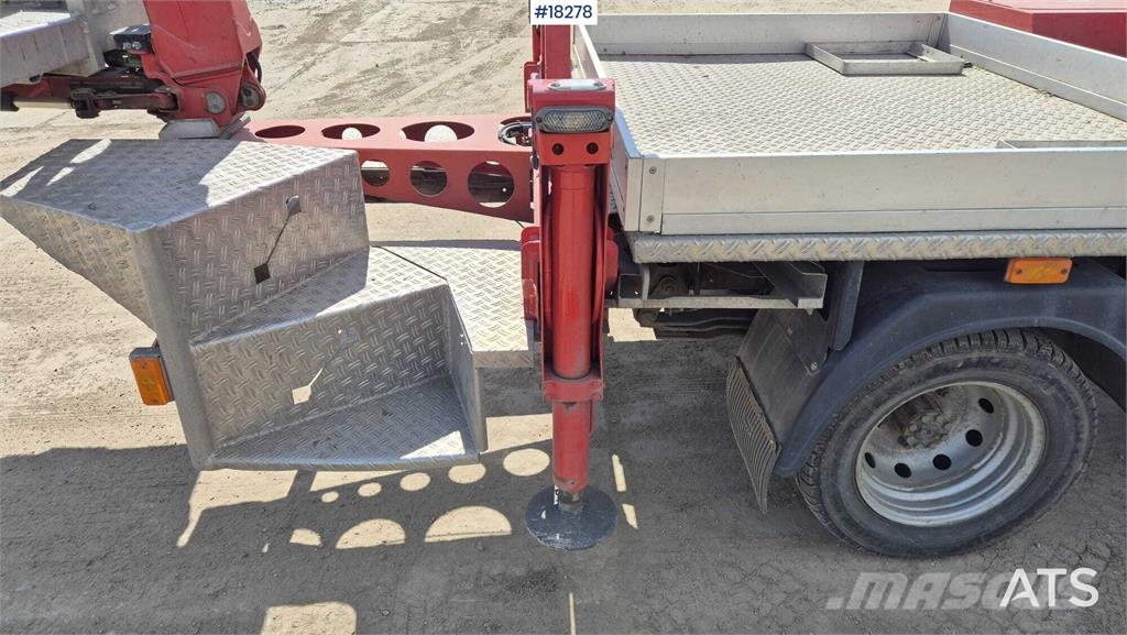 Nissan Cabstar 35.11 Автокранове