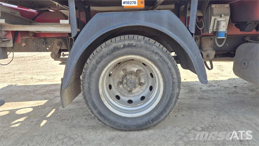 Nissan Cabstar 35.11 Автокранове