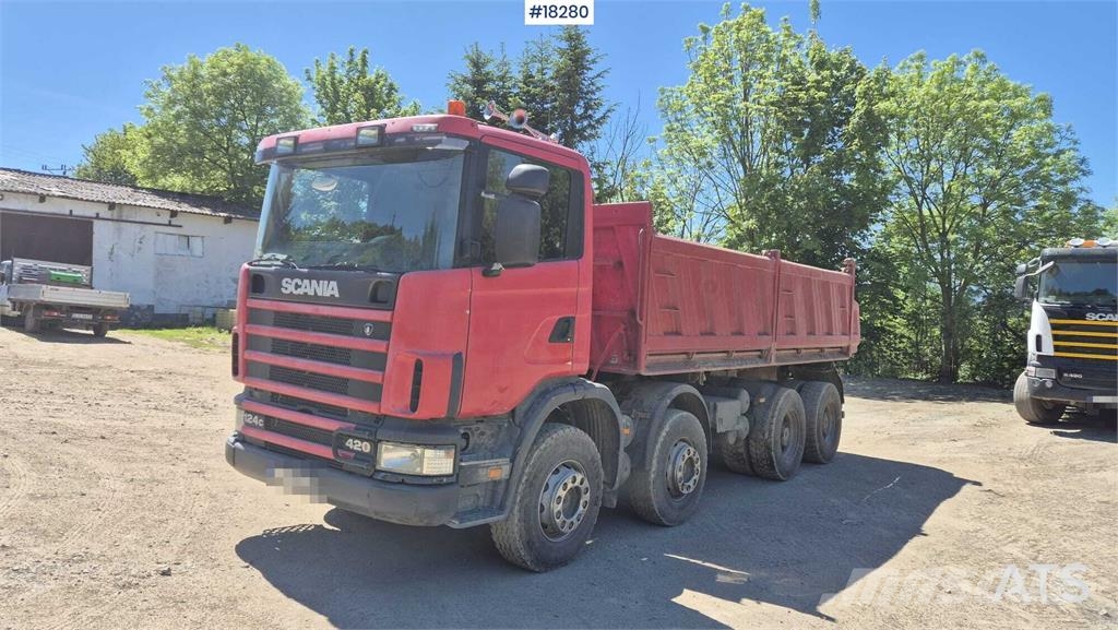 Scania R124 four-axle tipper truck 덤프 트럭