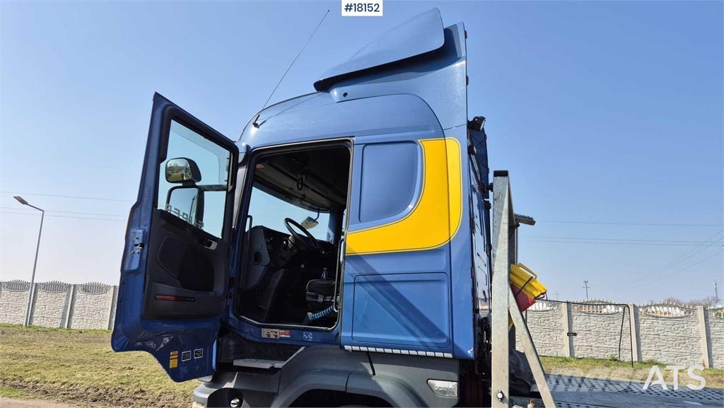 Scania R450 Platós/Csörlős teherautók