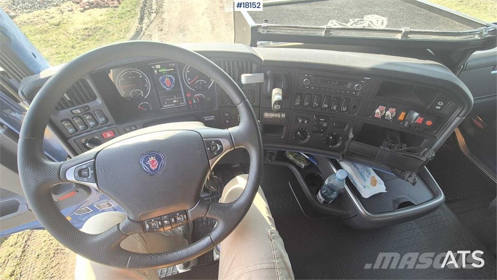 Scania R450 Platós/Csörlős teherautók