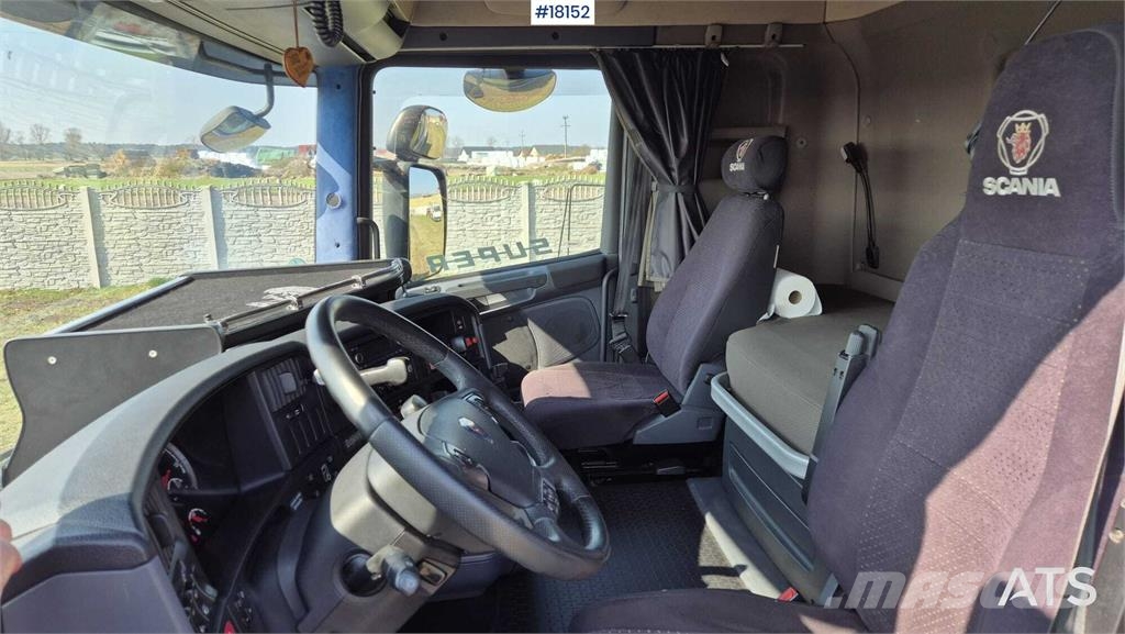 Scania R450 Platós/Csörlős teherautók