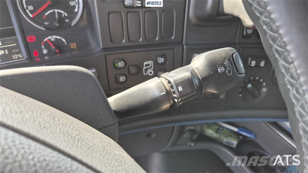 Scania R450 Platós/Csörlős teherautók