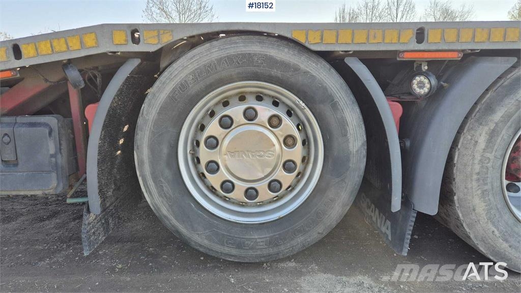 Scania R450 Platós/Csörlős teherautók