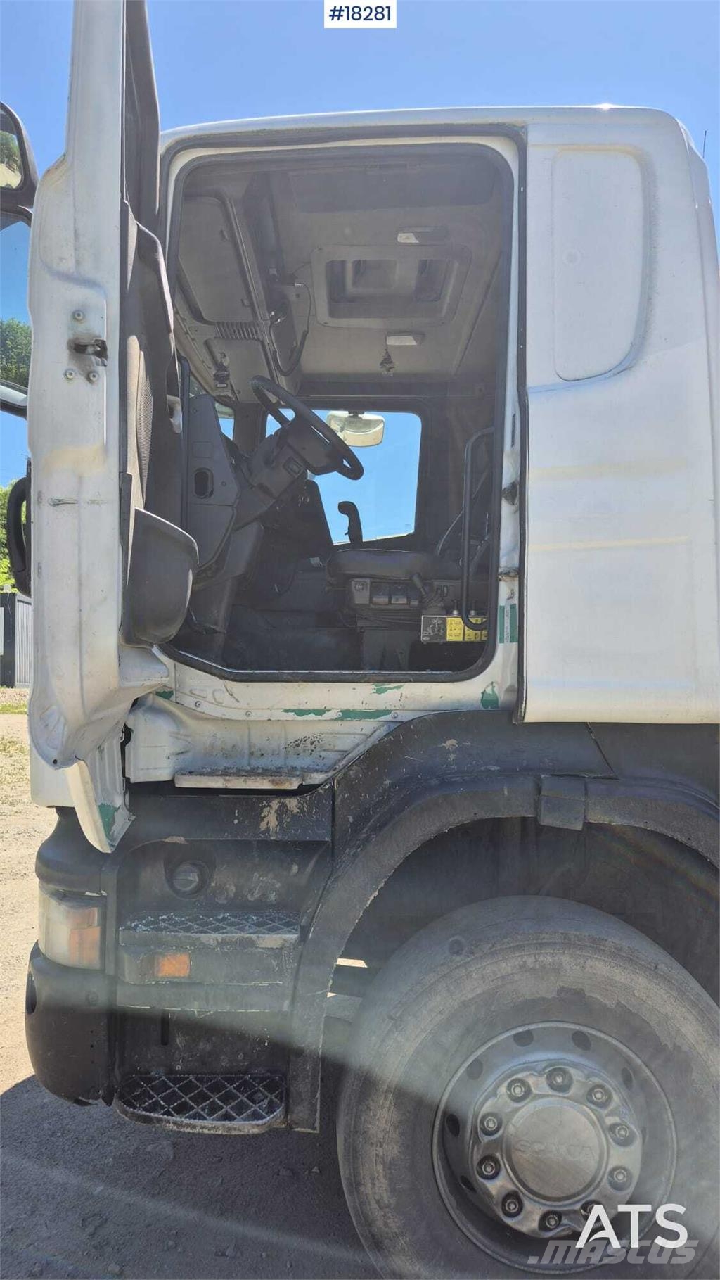 Scania R480 four-axle tipper truck 덤프 트럭