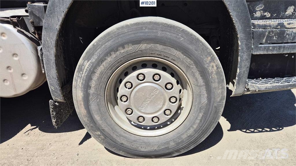 Scania R480 four-axle tipper truck 덤프 트럭