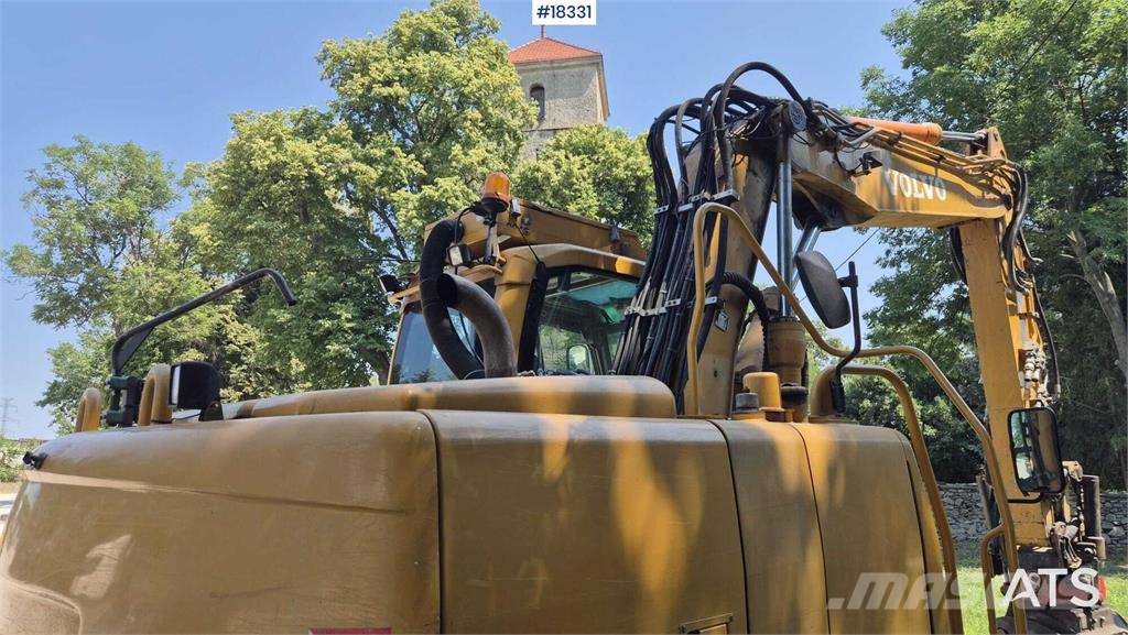 Volvo EW 140 C Lastik tekerli ekskavatörler