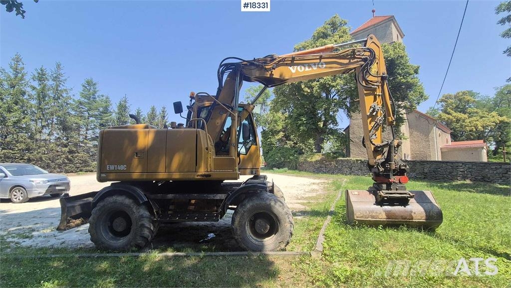 Volvo EW 140 C Lastik tekerli ekskavatörler