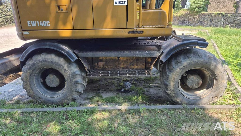 Volvo EW 140 C Lastik tekerli ekskavatörler